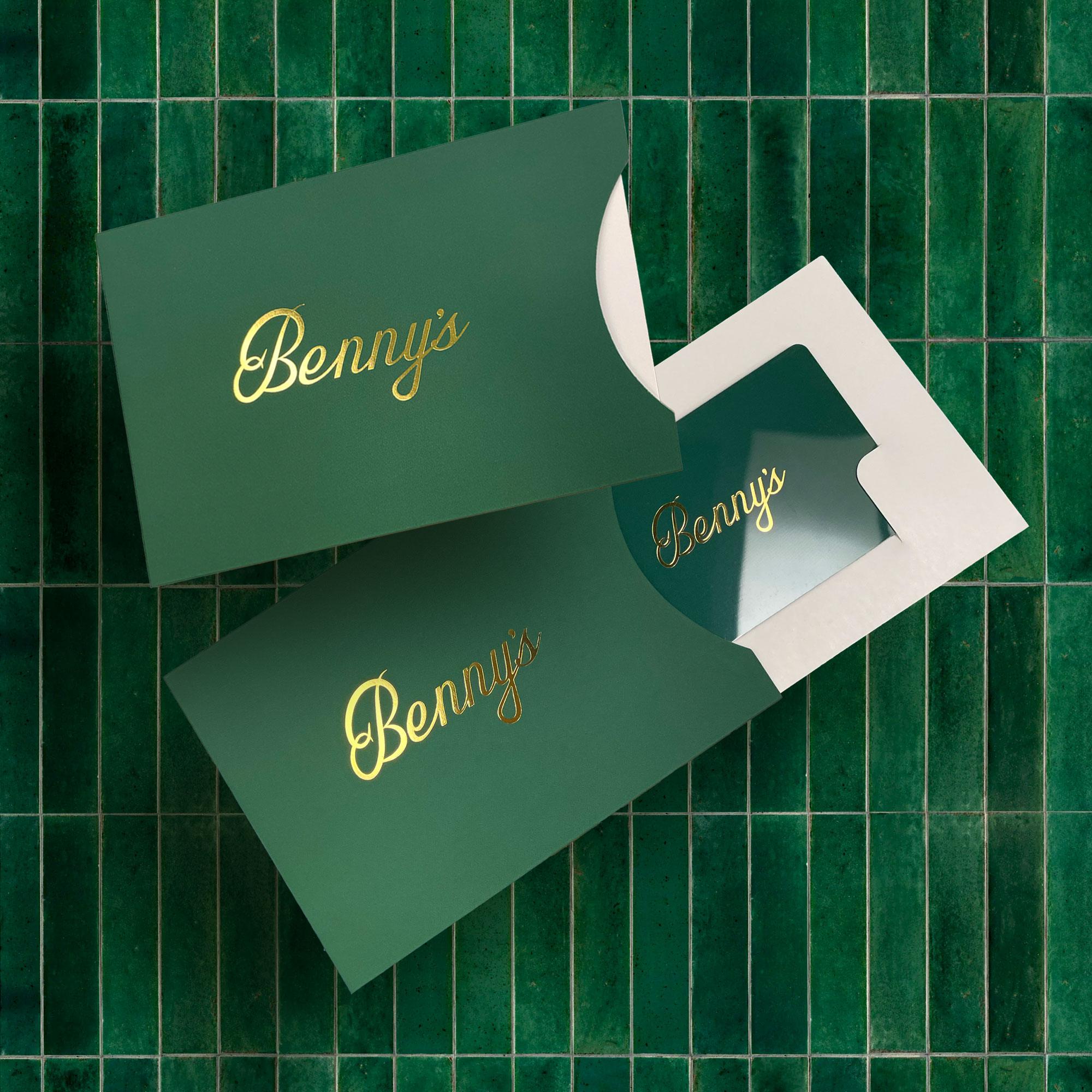 Card Sleeves with Insert (Arch Cutout)